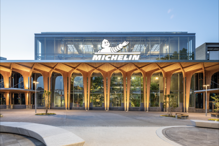 SIEGE ET BOUTIQUE MICHELIN SIEGE ET BOUTIQUE MICHELIN