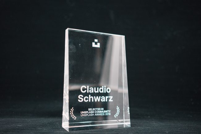 claudio-schwarz-77ruI1Fed3o-unsplash agence de merchandising de lyon