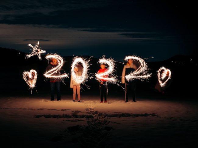 kenta-kikuchi-487WP1XzB64-unsplash équipe agence stratégie merchandising