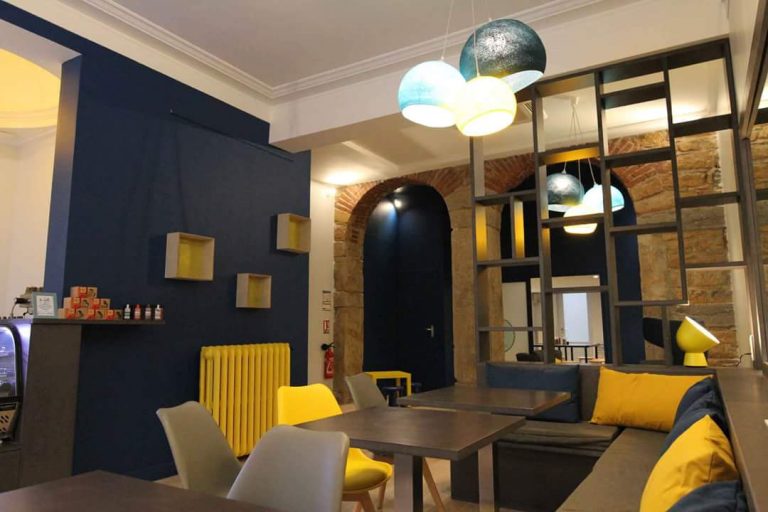 Le tout petit Café : expérience Client – Conception et modélisation 3D’- Mise en ambiance – Conseil en agencement Le tout petit Café : expérience Client - Conception et modélisation 3D’- Mise en ambiance - Conseil en agencement