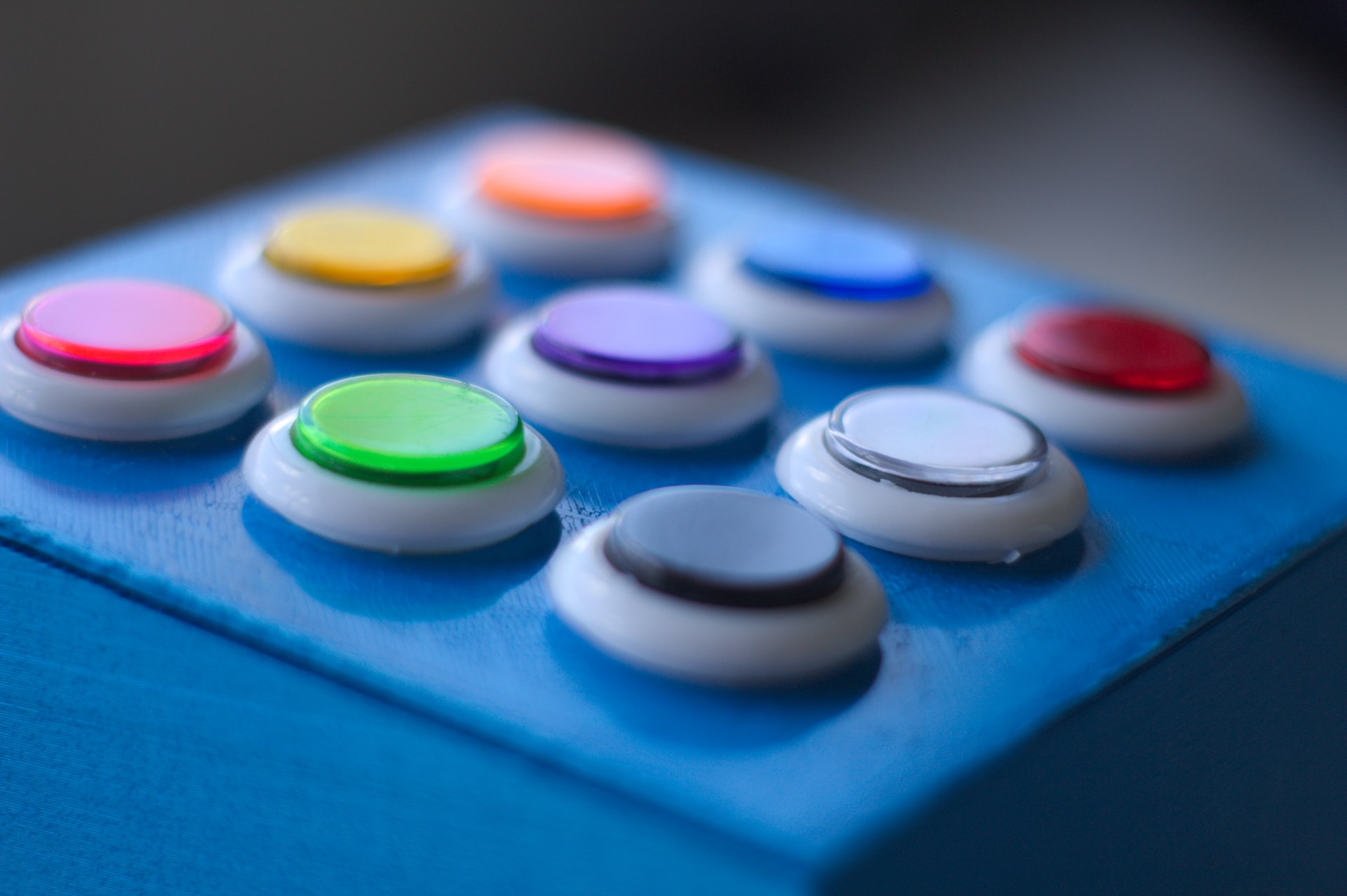 moises-de-paula-HPZZHJ-LuDI-unsplash expérience client